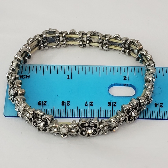 Silver Stretch Bracelet Rhinestone Crystals - Picture 7 of 8